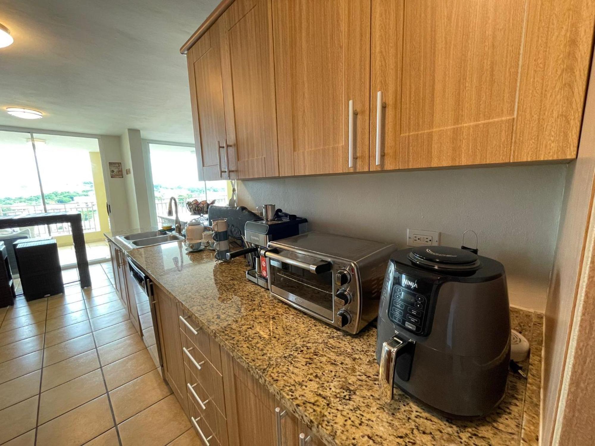 Ocean & Marina Views 3 Bedroom 2 Bathroom Luxury Condo ファハルド エクステリア 写真